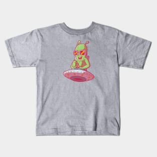 Racing Alien! Kids T-Shirt